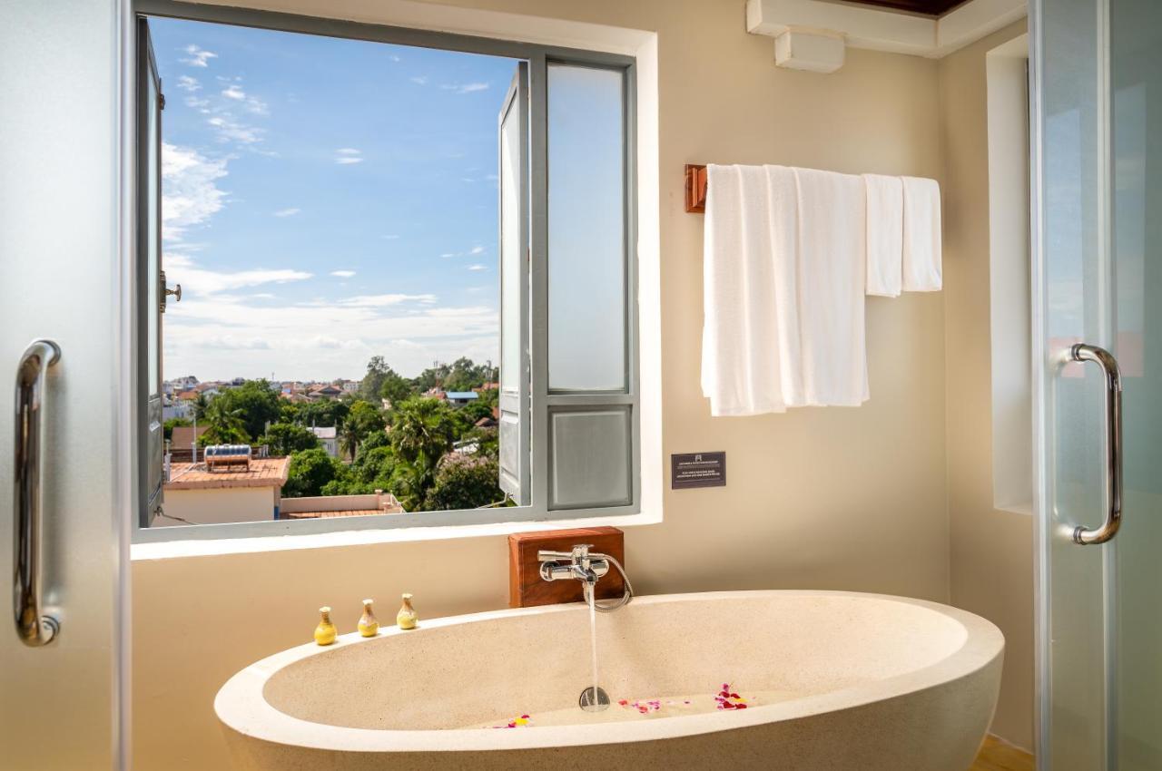 Gz Premier Luxury Residence And Spa Siem Reap Zewnętrze zdjęcie